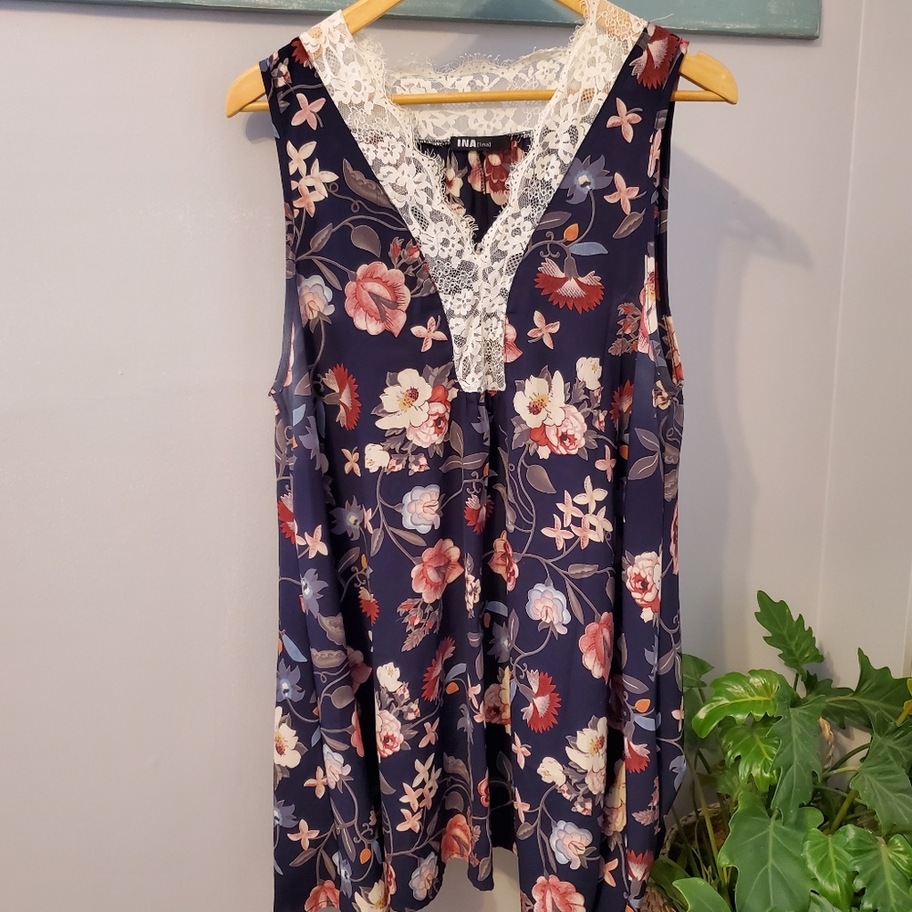 Ladies flowy blouse/dress